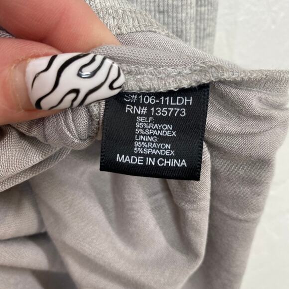 Olivaceous Gray Ribbed V Neck Tank Tshirt Bodycon Lined Mini Dress Small S NWOT - Picture 4 of 10